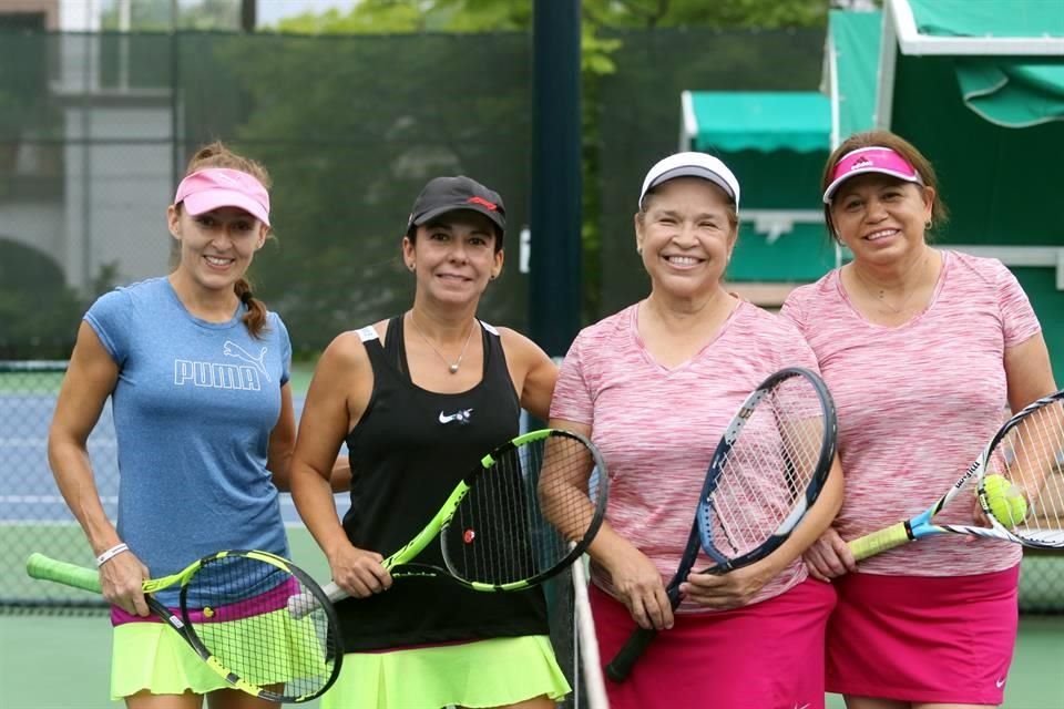 Alejandra Alvarez, Fuensanta Nieto, Alba Pérez y Aracely Segura