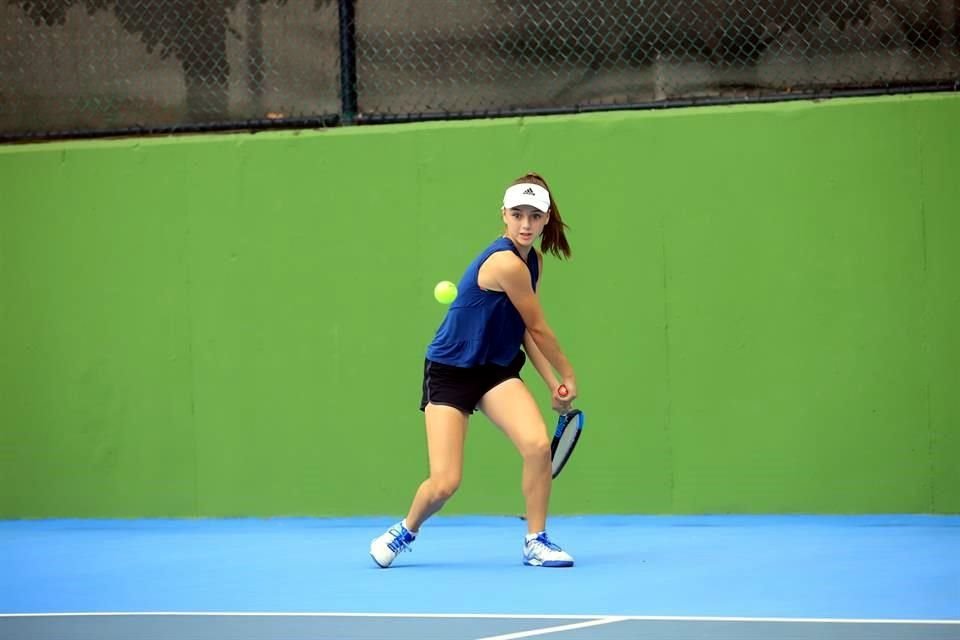 DEPORTIVO CONTRY Natalia Fantini