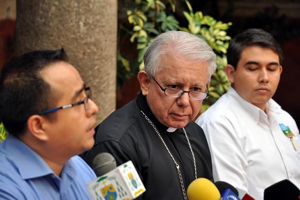 En rueda de prensa el Obispo de la ciudad Ramón Castro Castro, invitó a todos los morelenses a participar en la marcha por La Paz.