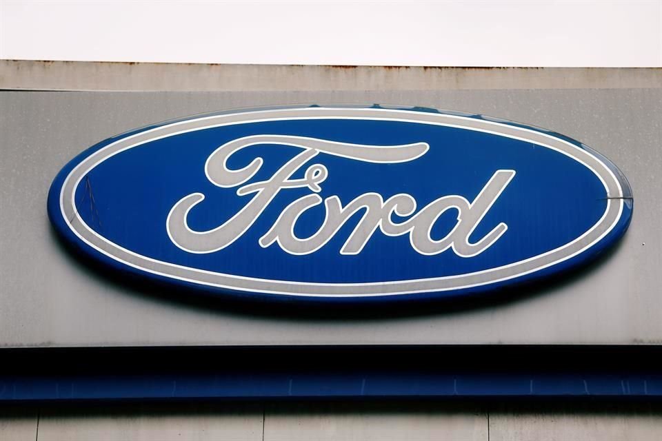 Ford podrá producir 30 mil respiradores más al mes una vez que complete el primer lote de 50 mil unidades.