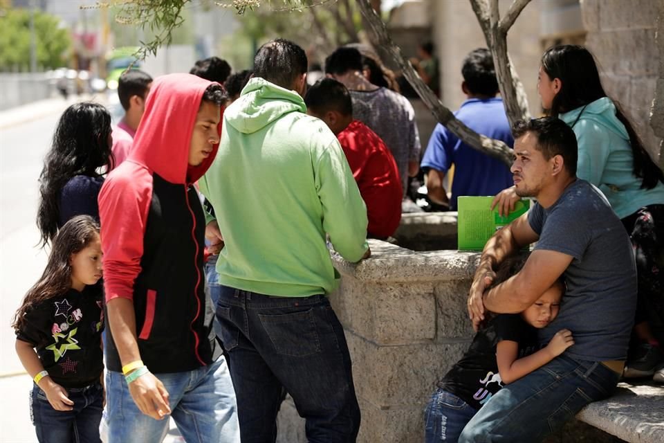El Consejo Estatal de Población está encargado de llevar el control en Ciudad Juárez de una lista de quienes aspiran a solicitar asilo a Estados Unidos.