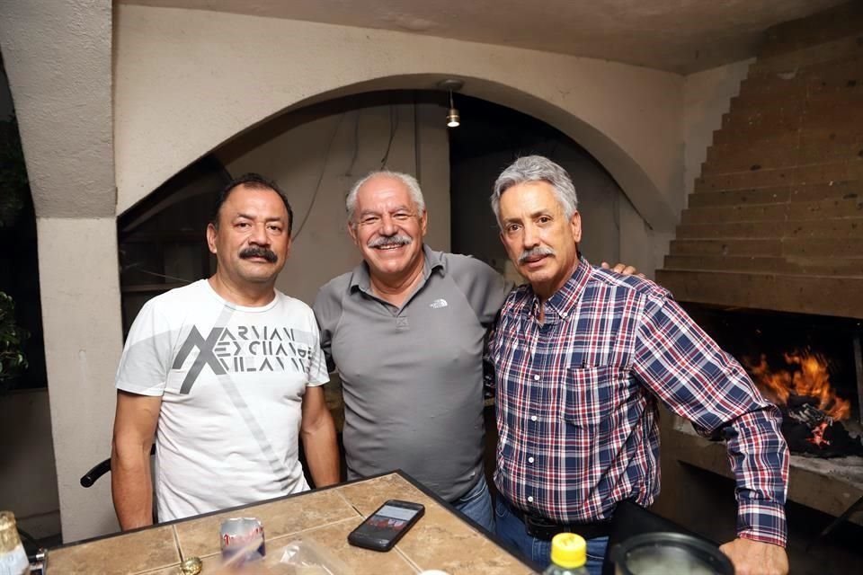 Julián Medellín, Mario Macías, y Óscar Gil