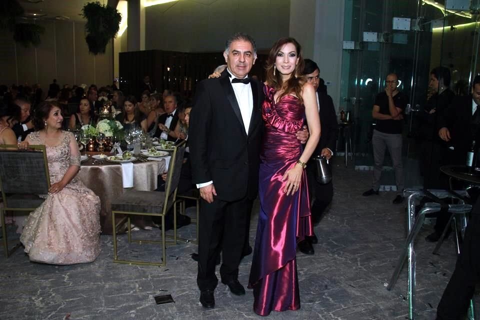 Fernando Aguilar Jiménez y  Adriana Rangel de Aguilar