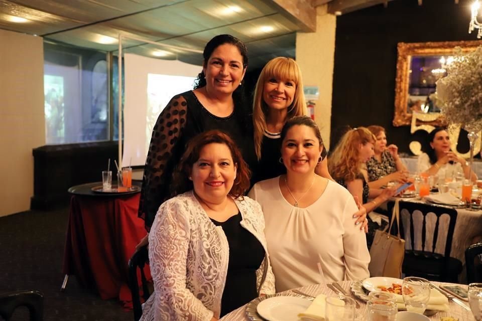 Sonia Garza, Mayela Salinas, Tere Rivera y Nelly García
