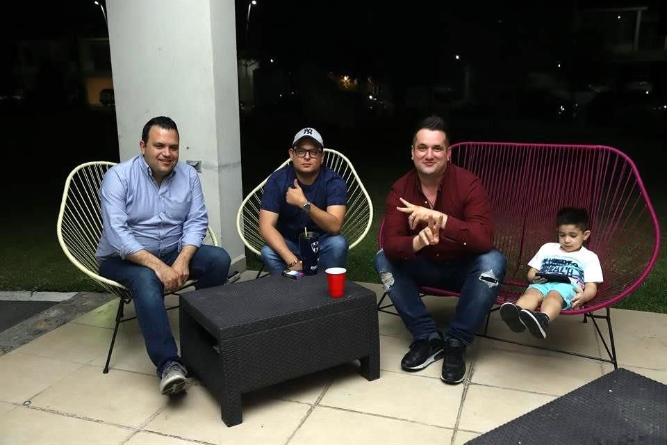 José Manuel Flores, Egly Vizcaya, Mauricio Leal y Mau Leal