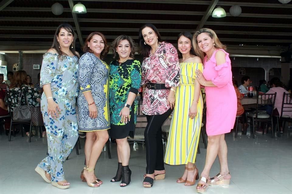 Margarita Hernández de Garza, Bertha Pérez de Medina, Claudia de Trujillo, Blanca Sánchez, Gladys Rueda de González y Rocio Eufracio de Rueda