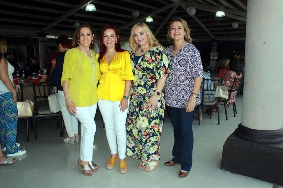 Carmen Elizondo de Flores, Gabriela Treviño de Elizondo, Juany Olivares de Caballero y Patricia Villarreal de García