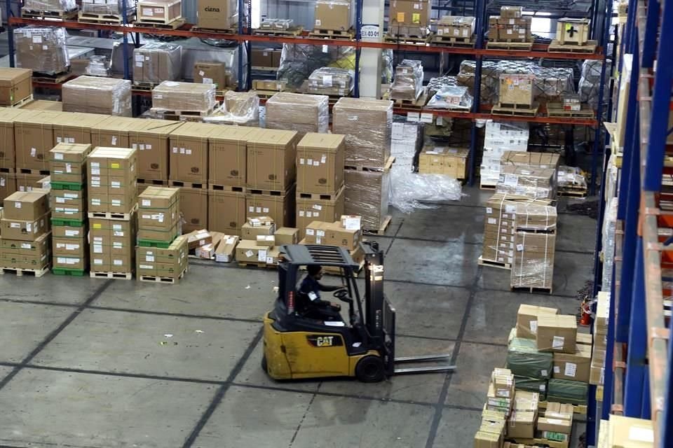 El grupo empresarial Guadalajara World Trade Center (GWTC) lleva a cabo el procesamiento de carga en el aeropuerto tapatío.