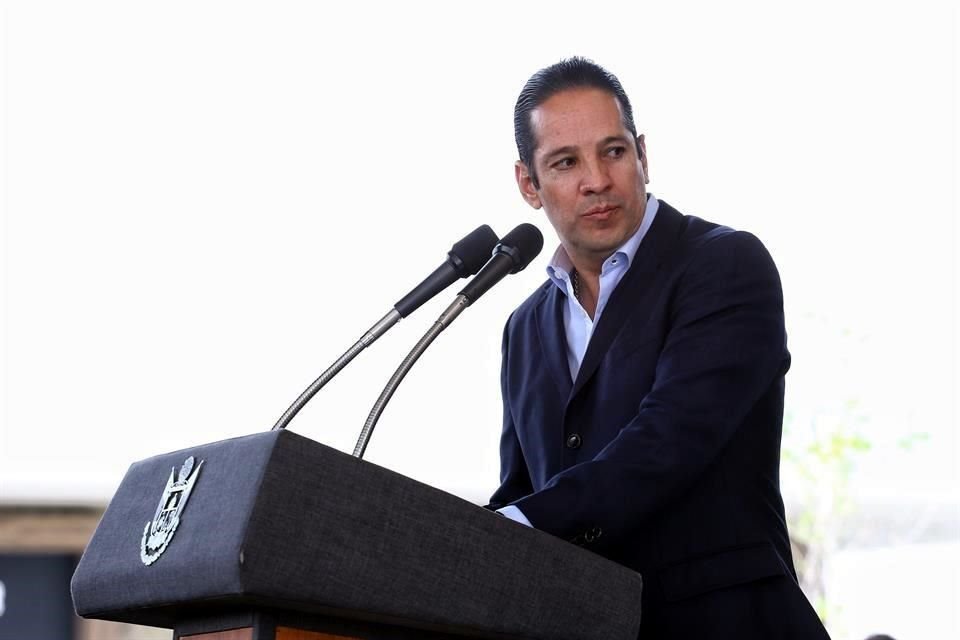 Francisco Domínguez, Gobernador de Querétaro.