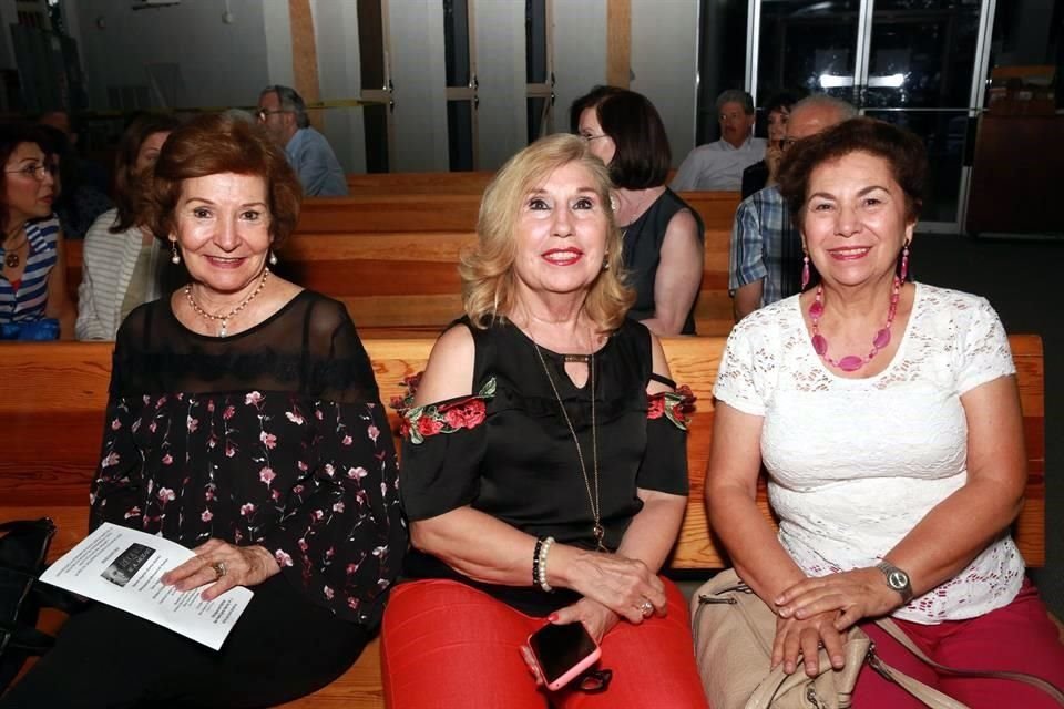Elda Treviño, Ludivina Garza de Castillo y Alejandra González Miranda