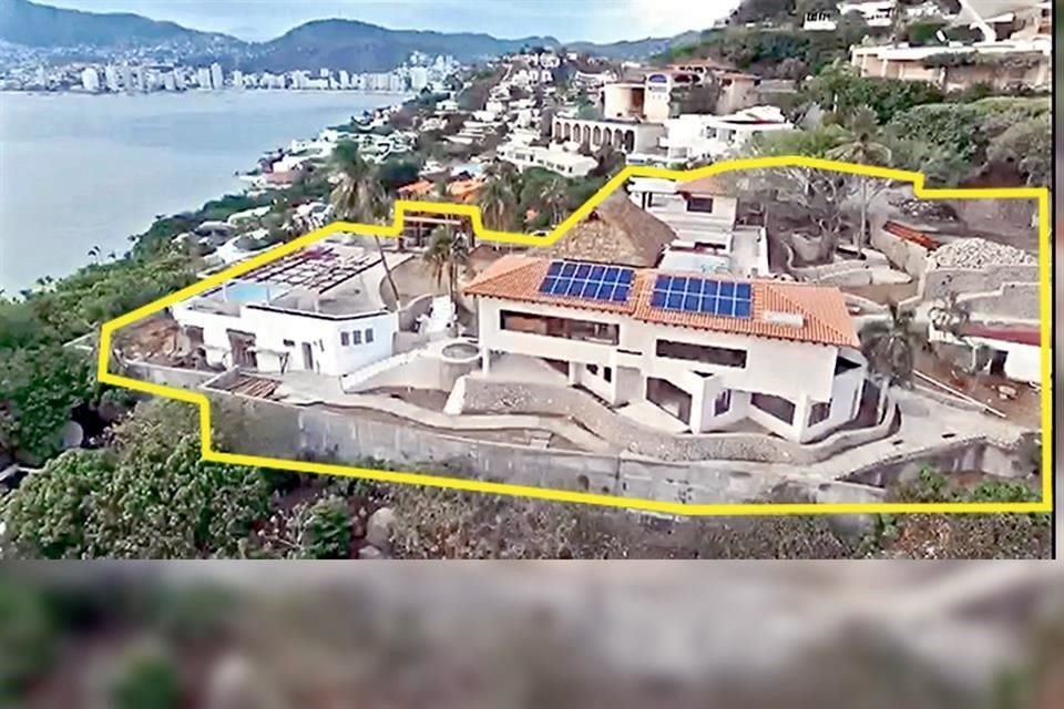 Los negocios del abogado Juan Collado se ventilaron en 2018 por una mansión en Acapulco con valor de 6.4 mdd, pero vecinos aseguran que dueño es Carlos Romero Deschamps.