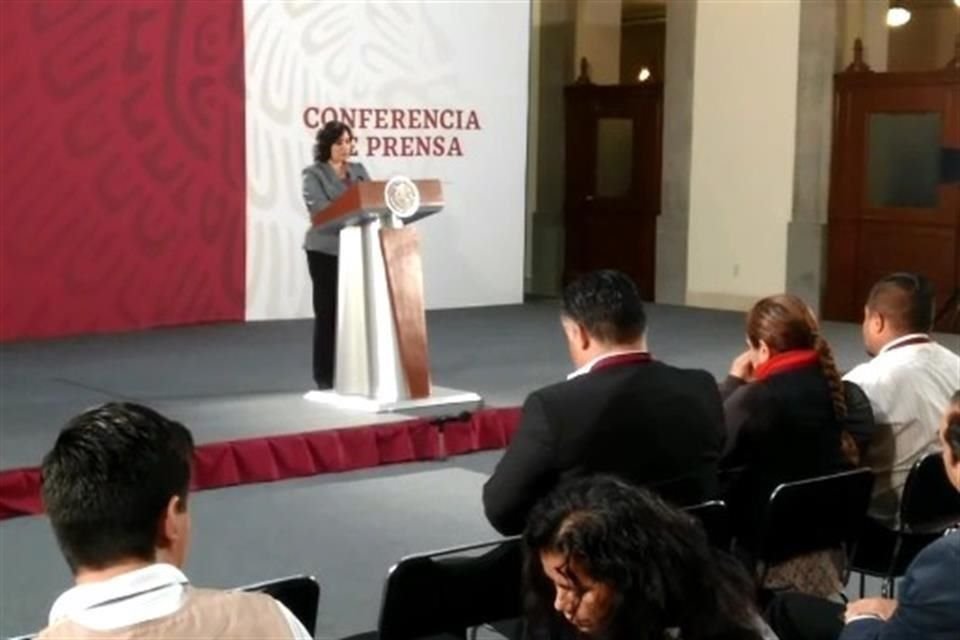La titular de Secretaría de la Función Pública en conferencia en Palacio Nacional.