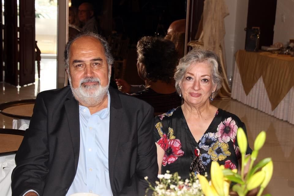 Javier Solano y Josefina Zambrano
