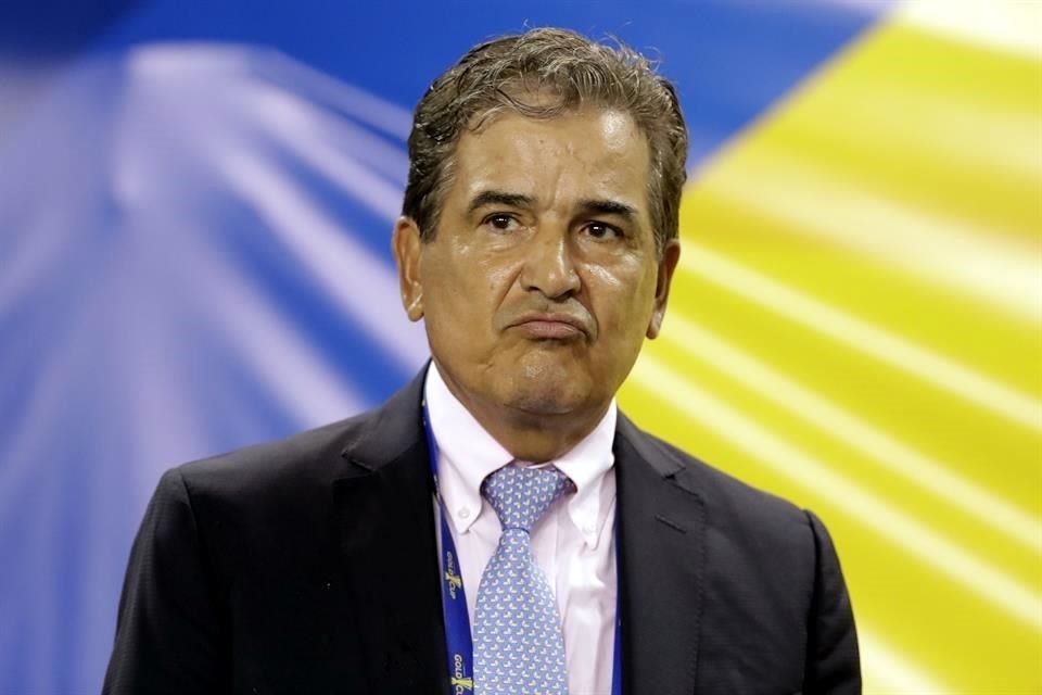 El estratega colombiano quiere respetar el compromiso que tiene con el equipo Millonarios.