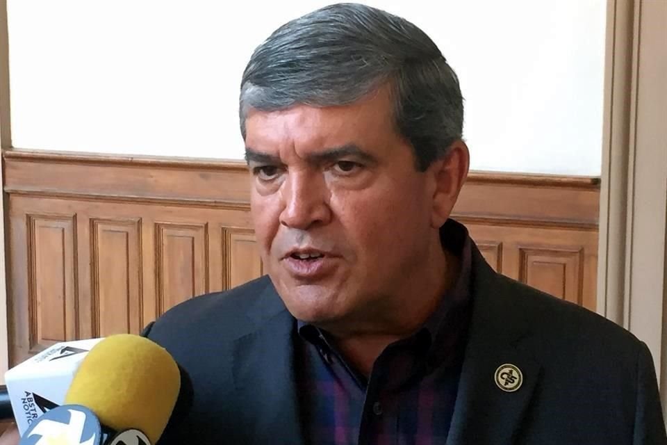 Manuel González, Secretario de Gobierno.