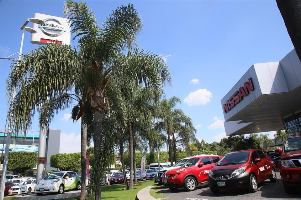 En enero, Nissan concentró el 20.0 por ciento del total de ventas de autos nuevos, seguida por General Motors y Volkswagen.