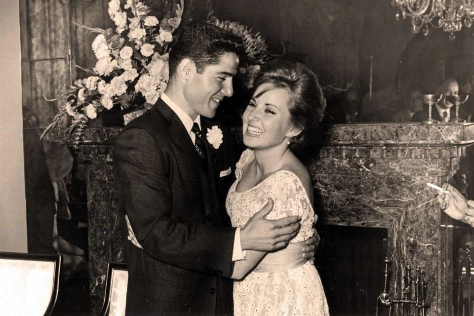 La pareja contrajo matrimonio civil en octubre de 1959.