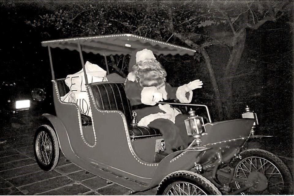 En Navidad y posadas familiares, tenía la tradición de disfrazarse como Santa Clos.
