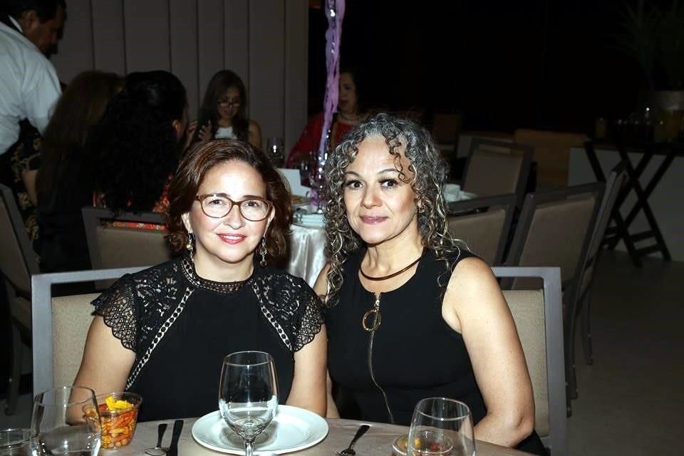 Lucía Garza e Ivonne Castellanos