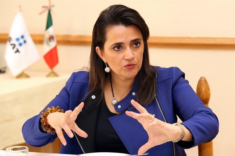Entre las candidatas está la titular del SAT, Margarita Ríos-Farjat.