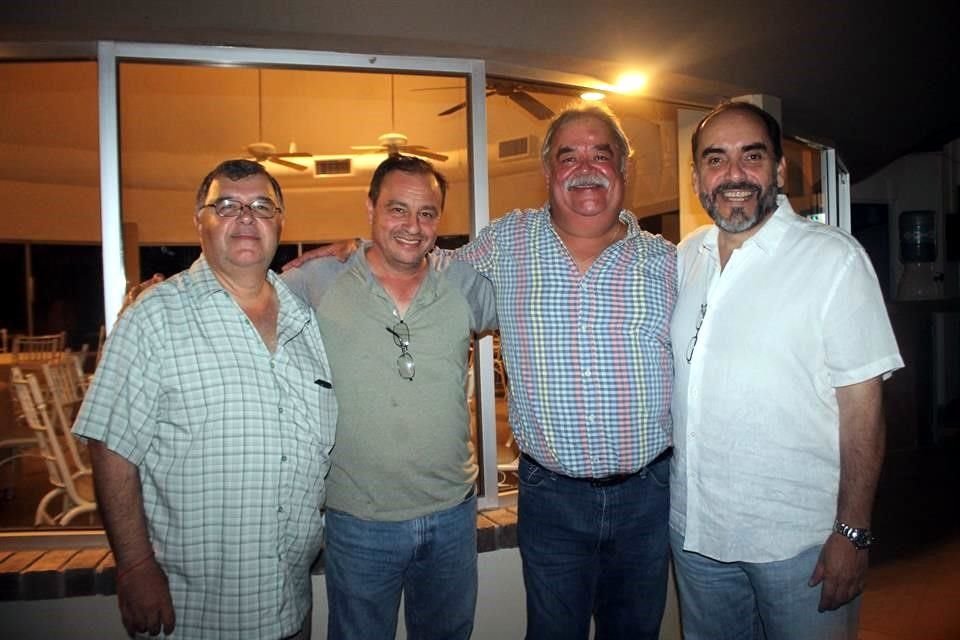 Jorge Martínez, César García, Juan Mario Mata y Miguel Ángel Salinas