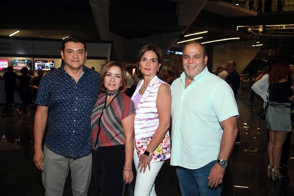 Genaro Reynosa, Vanili Monsiváis, Alma Cárdenas y Carlos Martell