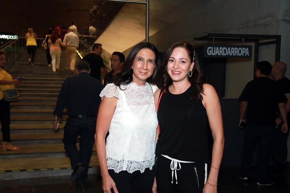 Gaby May y Ana Isabel Gómez