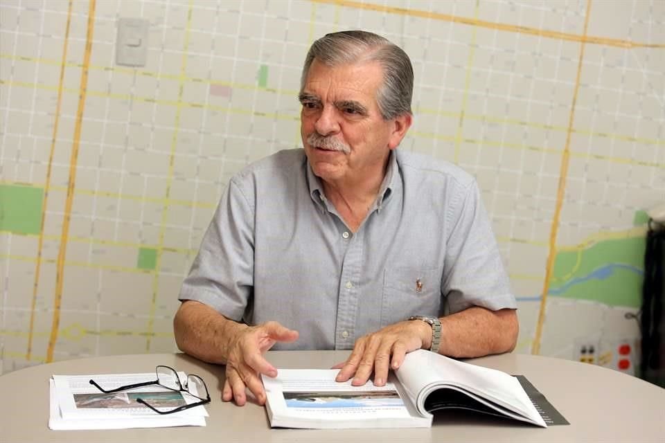 Óscar Bulnes Valero.
