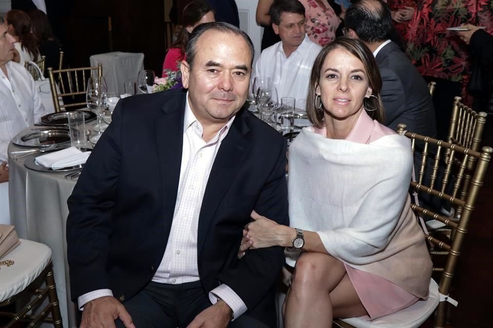 Jorge Maldonado e Irma Ravizé de Maldonado