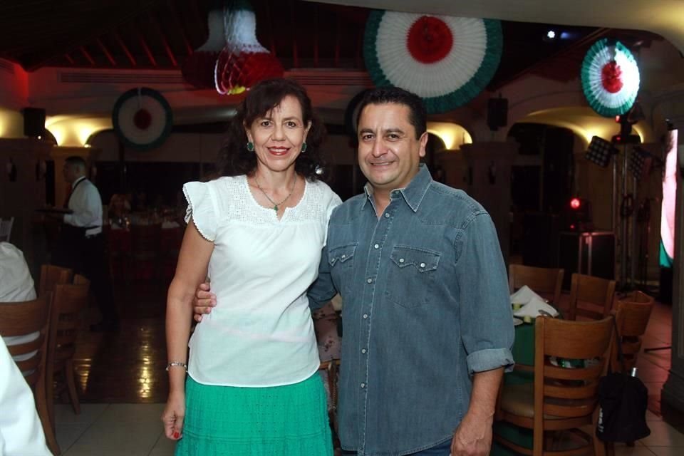 Rocío Rodríguez y Carlos Lara