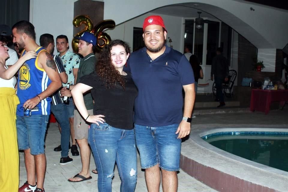 Lorena Alanis y Eduardo Nájera
