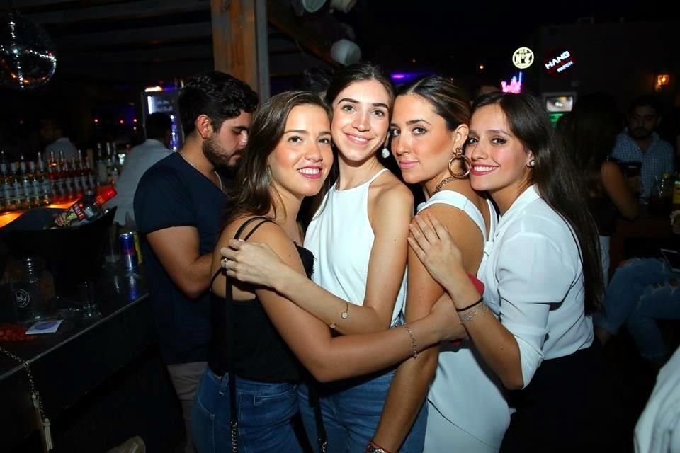 Balbina Zambrano, María José García Moya, Vavi Kipper y Rebeca Montemayor