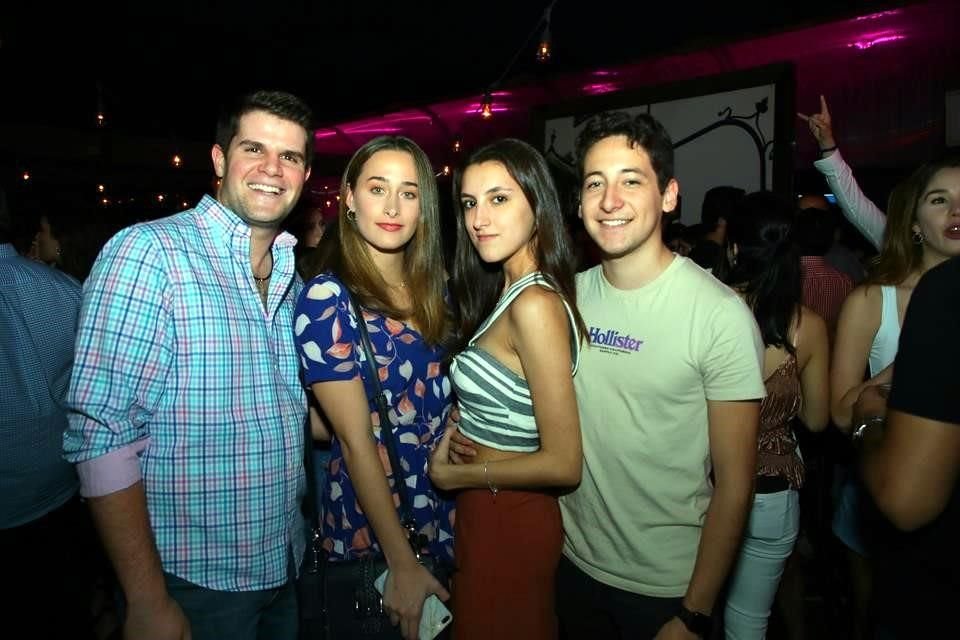 Jorge Dieck, Camila González, Mariana Lozano y Vicente Marín