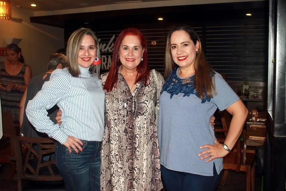 Laura González, Marisela González y Flor González