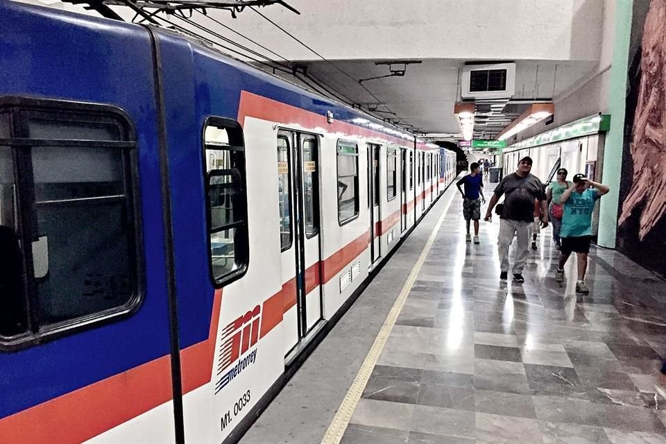Con el envío de 250 millones de pesos por parte de la SCT, La SCT EL Estado comprará de 6 vagones remanufacturados para las Líneas 1 y 2 del Metro.