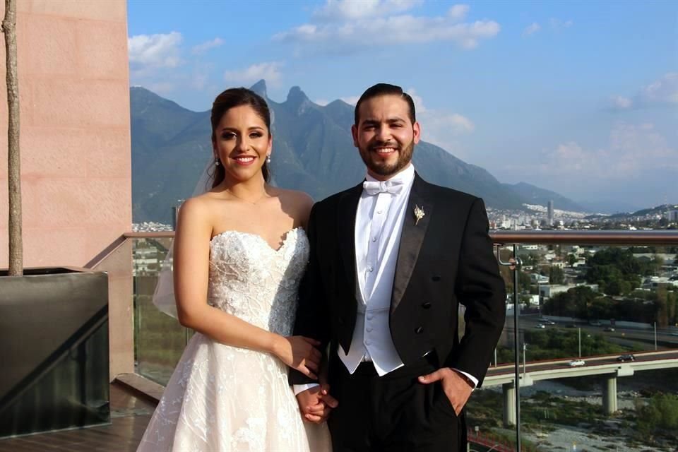 Adrián Acosta Leal y Stephanie Cavazos Rodríguez