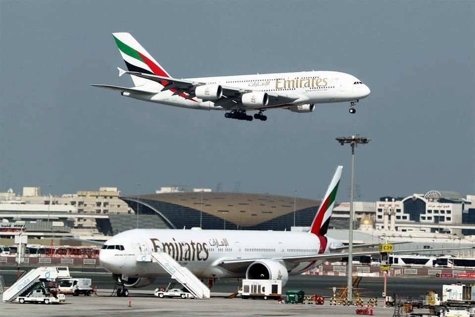 Emirates Airlines ofrecerá vuelos diarios entre México y Dubai, con escala en Barcelona. 