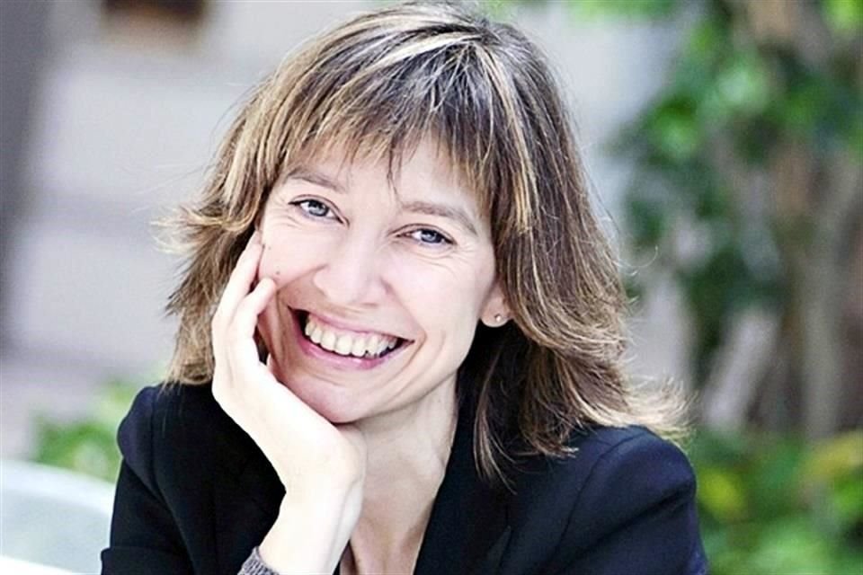 Claire Désert, pianista francesa.