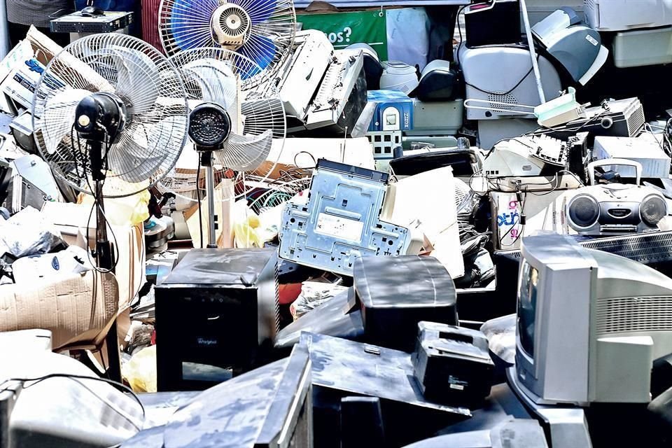 La UANL realizará campaña de reciclaje de electrónicos del 16 al 19 de octubre.