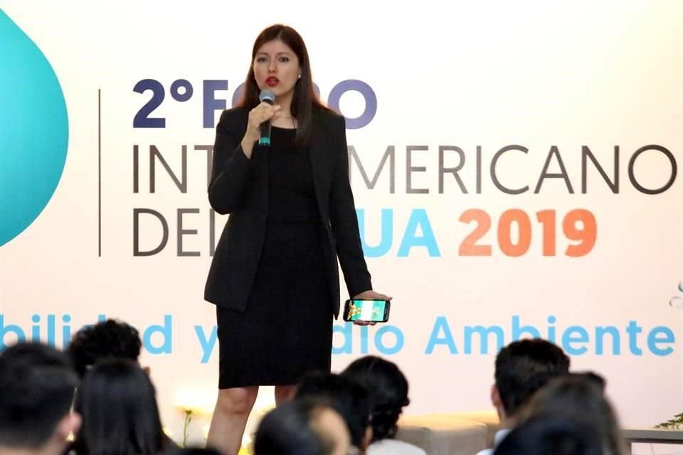 Armandina Valdez, directora de Gestión Integral de Calidad del Aire.