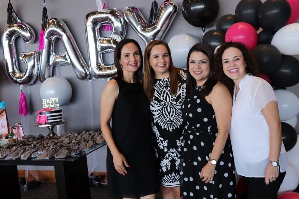 Beatriz Hernández, Angelica Trejo, Nancy Vela y Monica de Flores