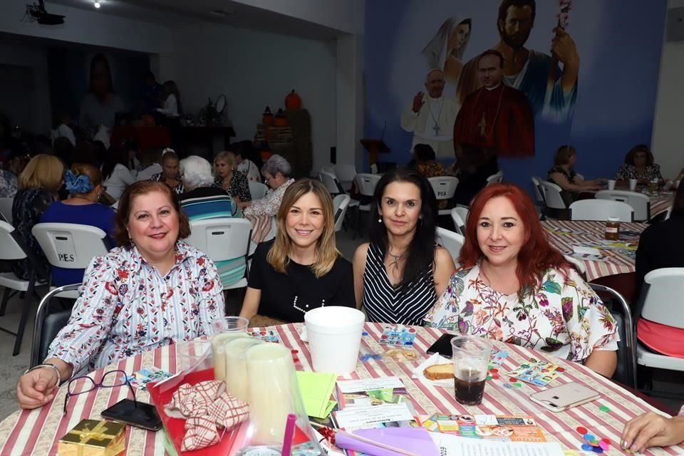 Claudia Cantú, Elisa Arreola, Yadira Torres y Marla García