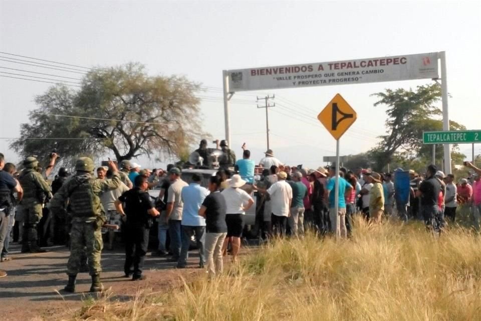 El pasado 30 de agosto, Tepalcatepec sufrió una jornada de balaceras entre autodefensas y presuntos sicarios que dejaron nueve muertos y 11 lesionados.