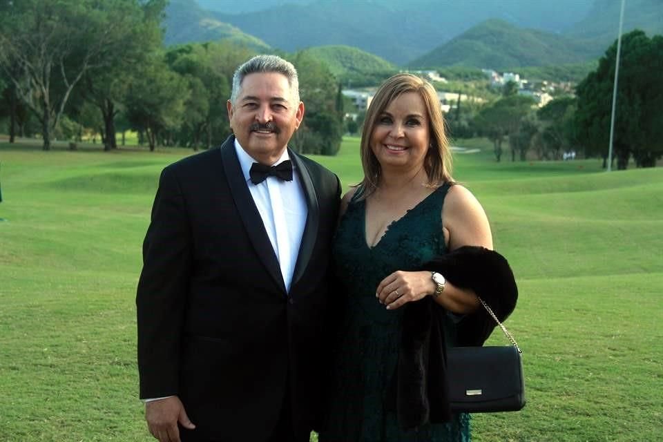 Ramiro García y Esmeralda Arizpe