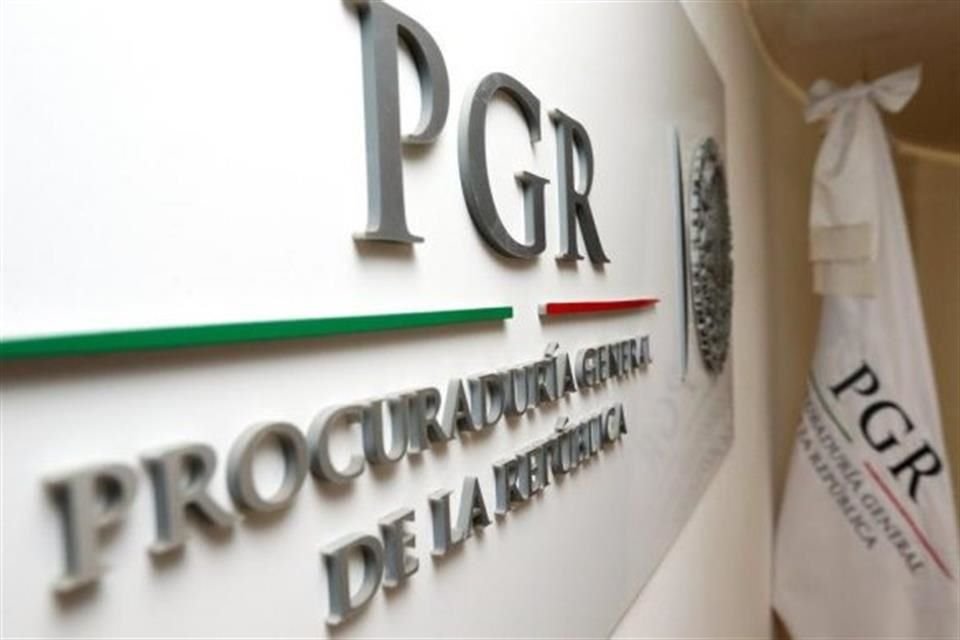 Luis Lagarde llegaron a principios de 2013 a la Visitaduría General de la PGR, con Murillo Karam al frente de la dependencia.