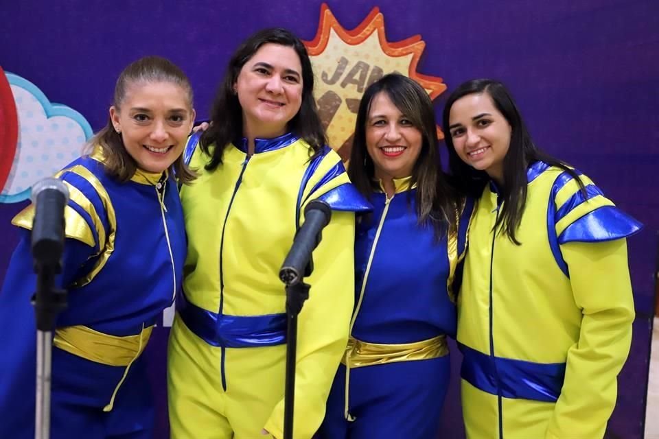 Militza Cava, Elva Garza, Sandra Villarreal y Sandra Dávila