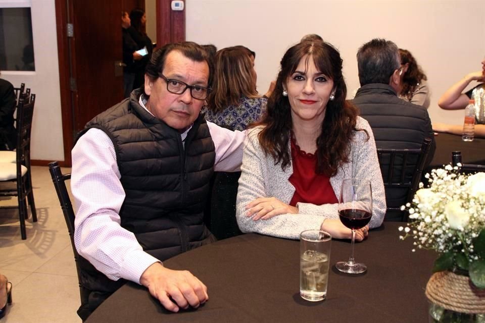 Juan Jose Reyna y Patricia de la Garza de Reyna