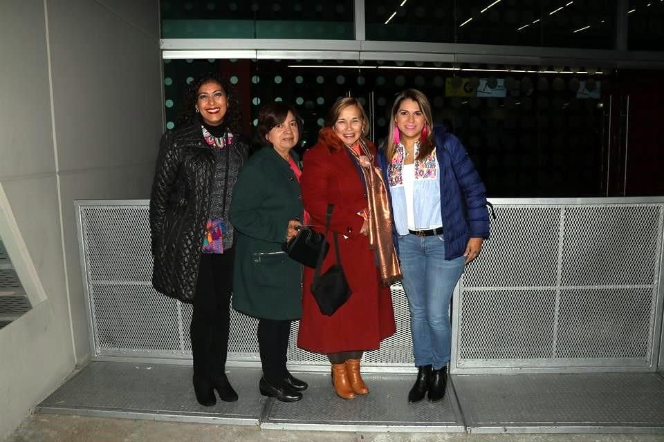 Joana Alcubilla, Silvia Teniente, Gloria Elizabeth Amador y Karla Karina Cantú