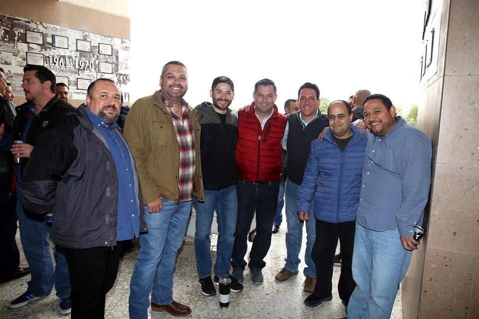 Adrián Guillén, Ciro Hernández, Rubén Fuentes, Luis Cantú, Federico Arámbula, David Eugenio Hinojosa y Roberto Tinoco