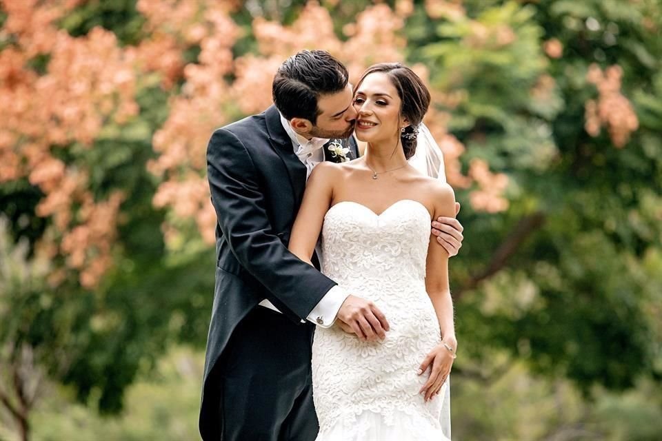 Fernanda Barrera Castillo y Eugenio Yarte Carranza se convirtieron en esposos el 9 de noviembre